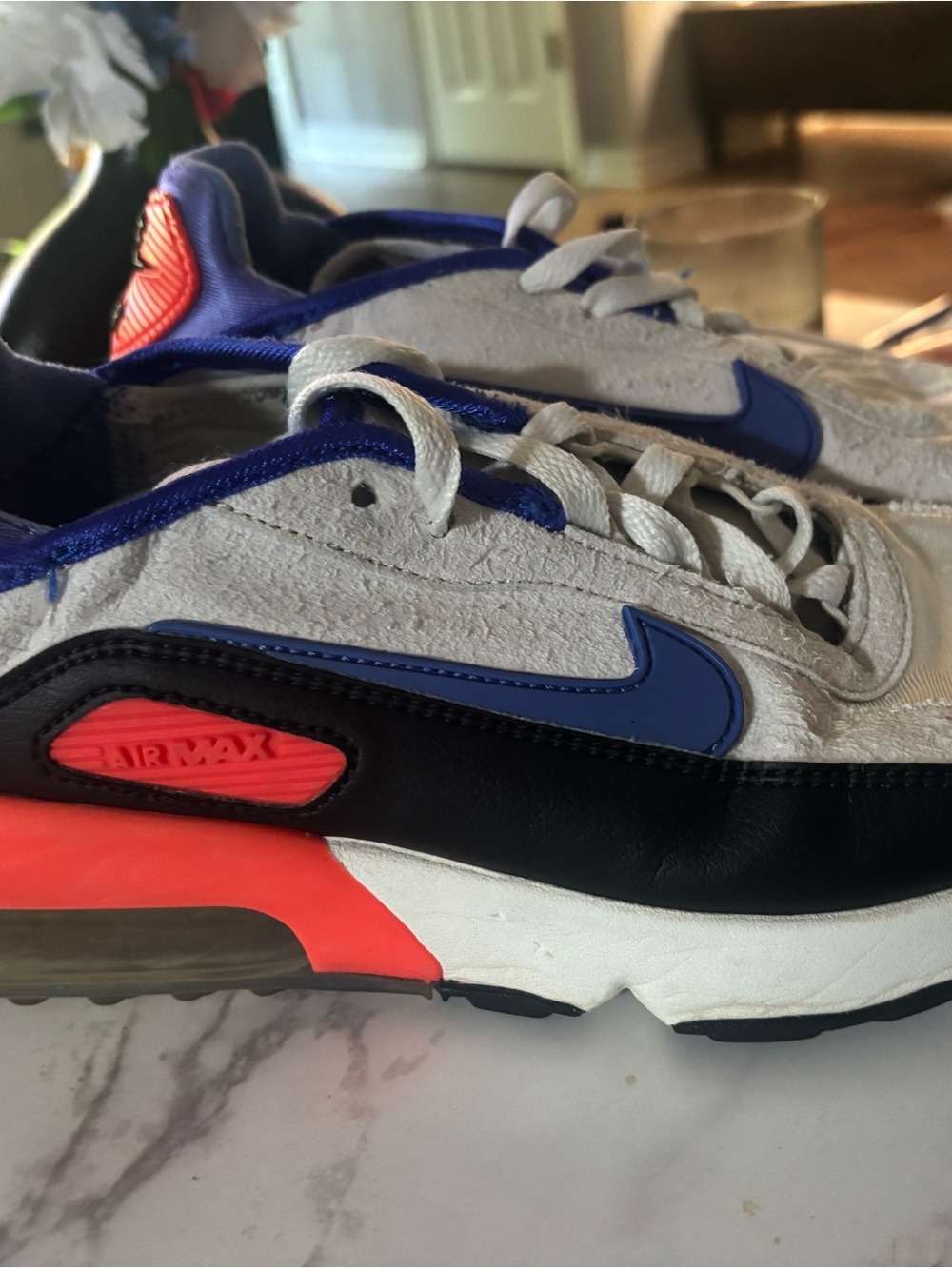 Nike Air Max White & Blue Sneakers with Coral Accents size 6Y